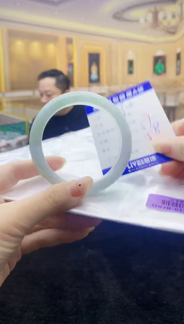 【闪购商品】翡翠手镯未镶嵌    H84-2