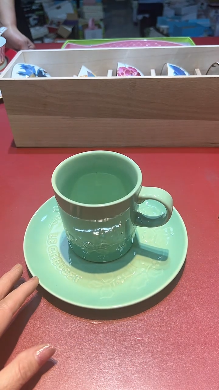 【闪购商品】瓷片锅碗瓢盆一件不剩