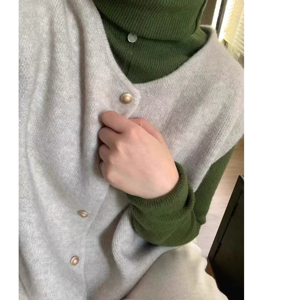 【专属】米白色帽扣毛衣马甲开衫女春秋休闲风叠穿针织背心坎肩