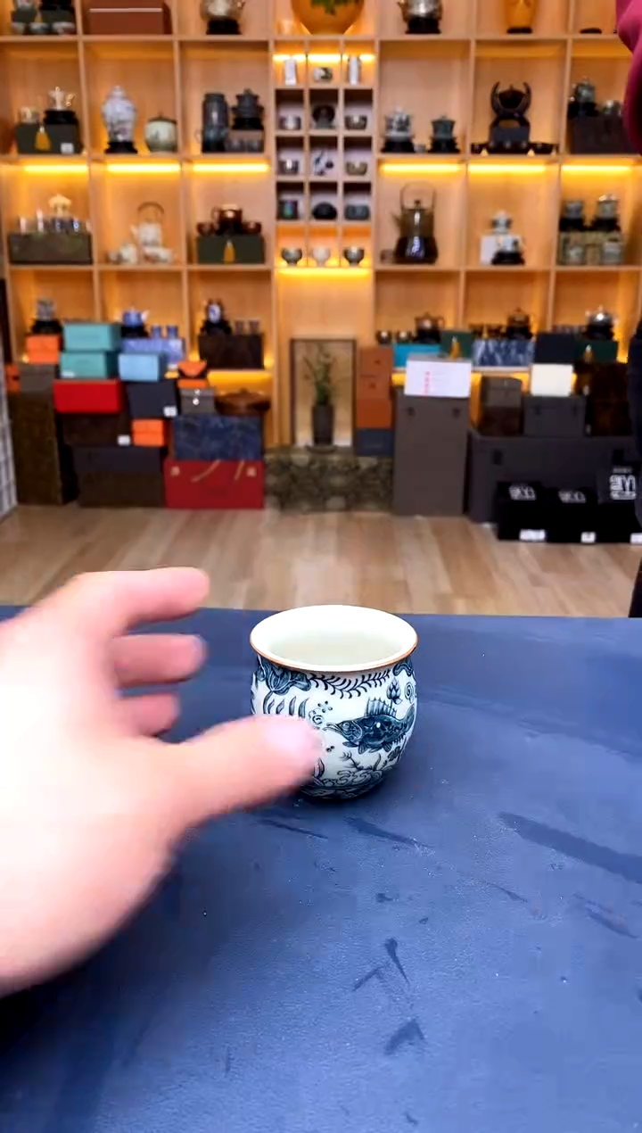 【闪购商品】撤柜高货，价格随便开@@G010