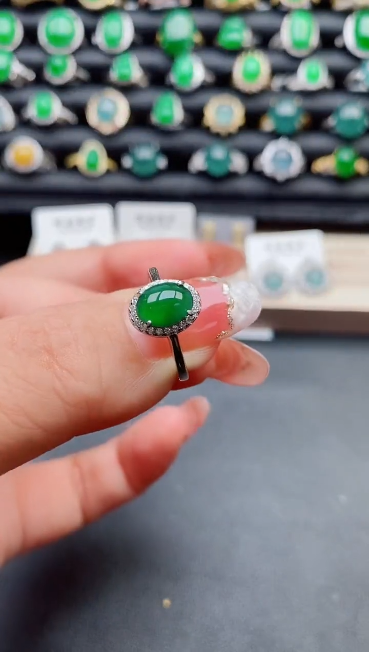 【闪购商品】翡翠戒指银S925镶嵌508080