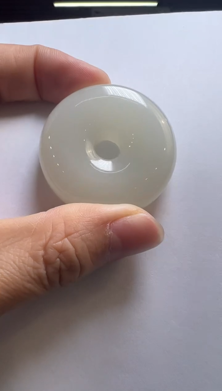 【闪购商品】和田玉吊坠未镶嵌平安扣配绳