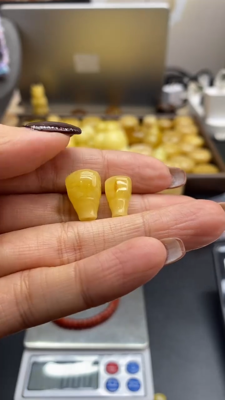 琥珀未镶嵌珠宝奇石996一单