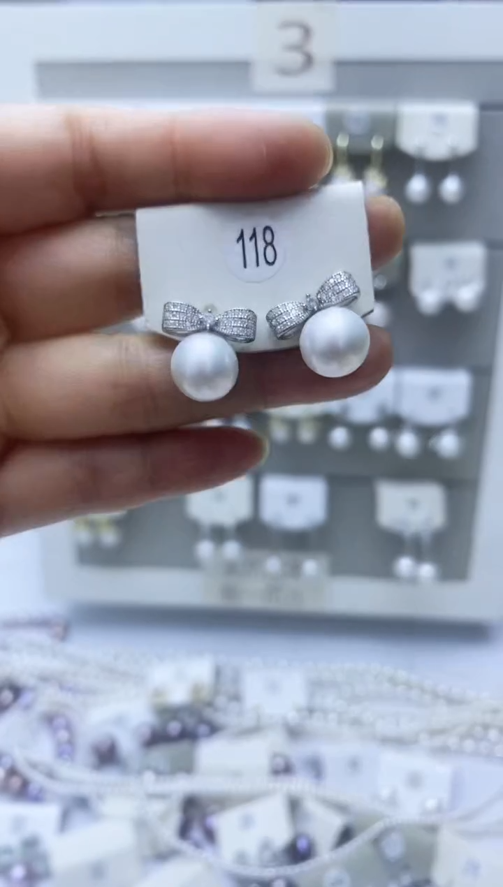 【闪购商品】淡水珍珠耳饰银S925镶嵌118