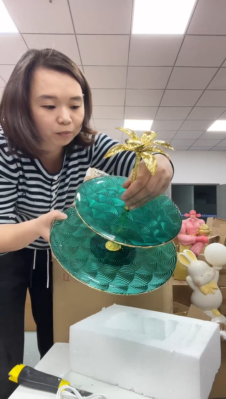 树脂祥云合金绿色双层果盘