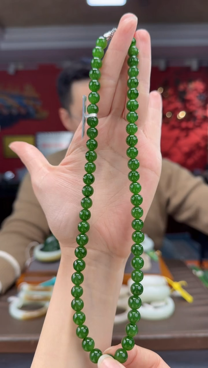 颈饰未镶嵌和田玉碧玉辣阳绿妈妈链卡8