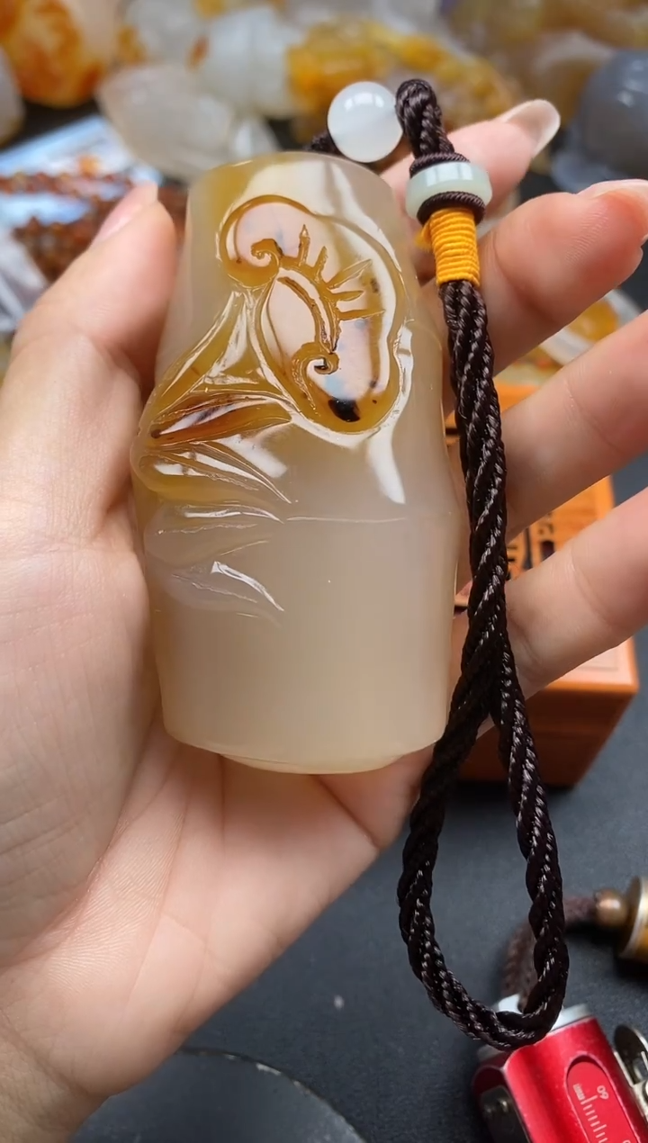 未镶嵌1玛瑙/玉髓?****?ll