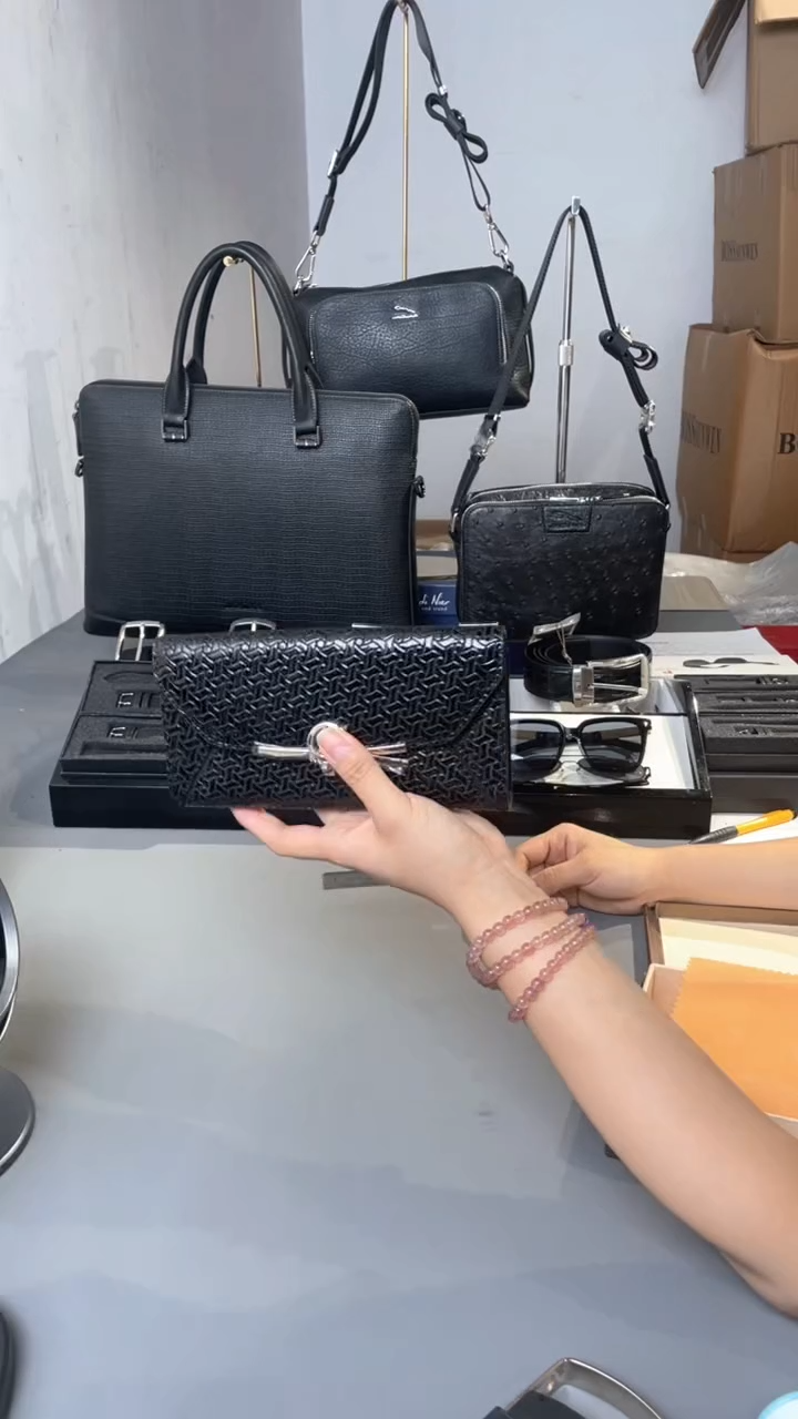 牛皮（革）韩爵绅士包包皮具719