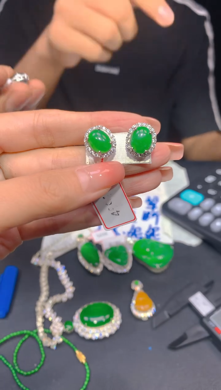 【闪购商品】定制翡翠未镶嵌212多样性发货（发其一）