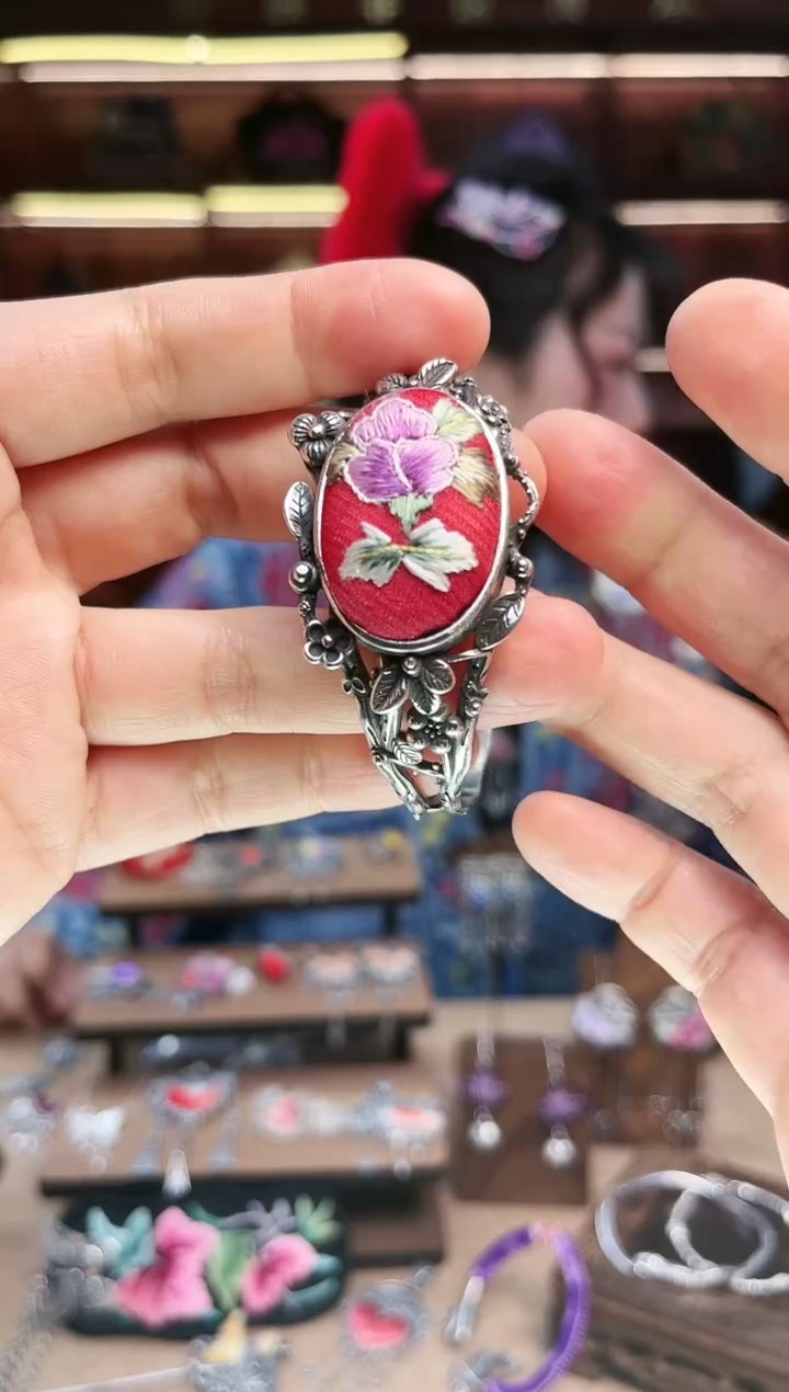 【闪购商品】织绣1664黔东南苗族刺绣