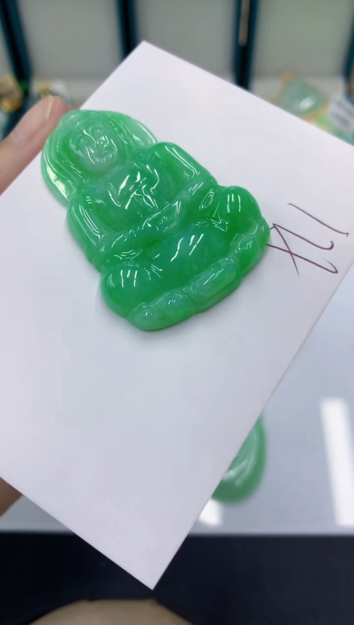 颈饰未镶嵌翡翠?****y翡翠