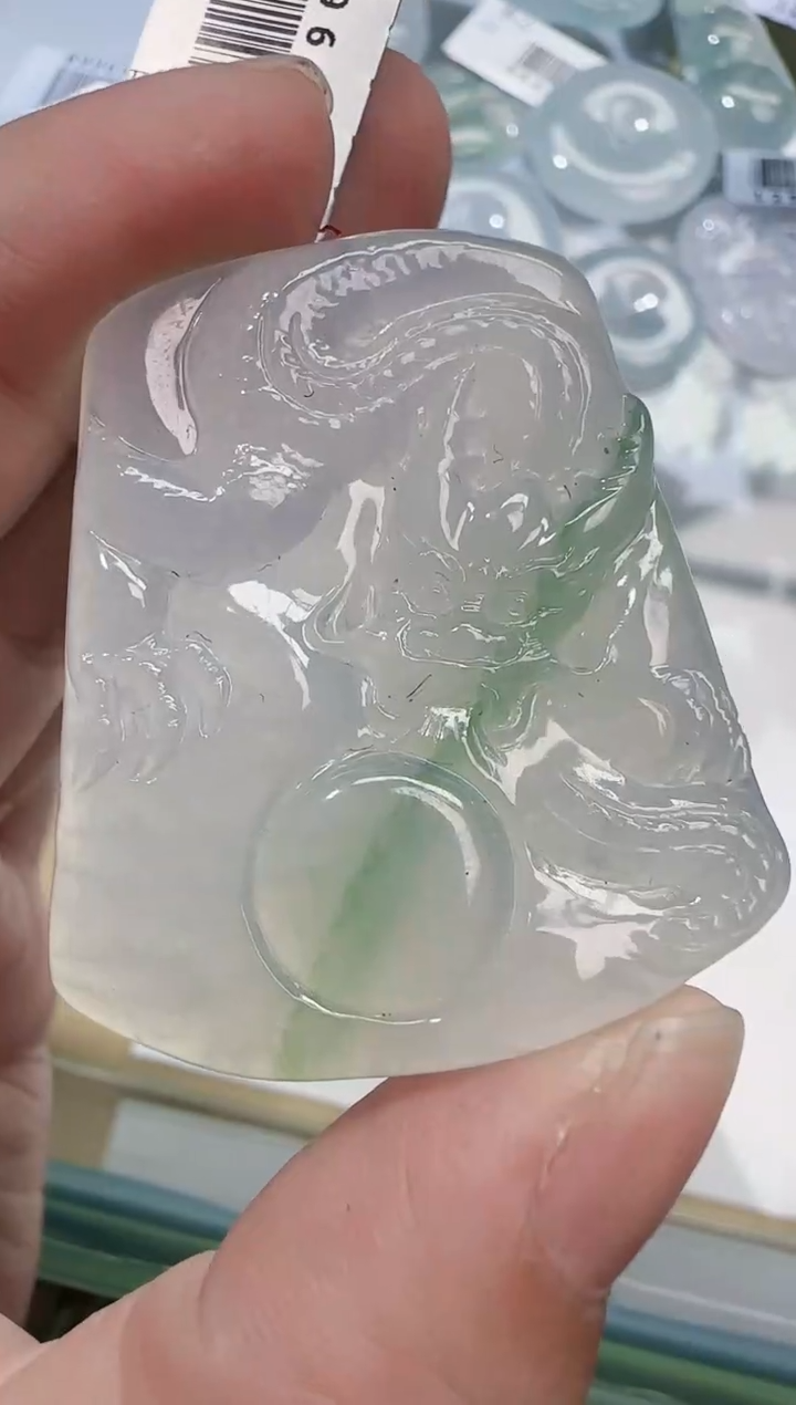 翡翠未镶嵌颈饰缅甸翡翠A货