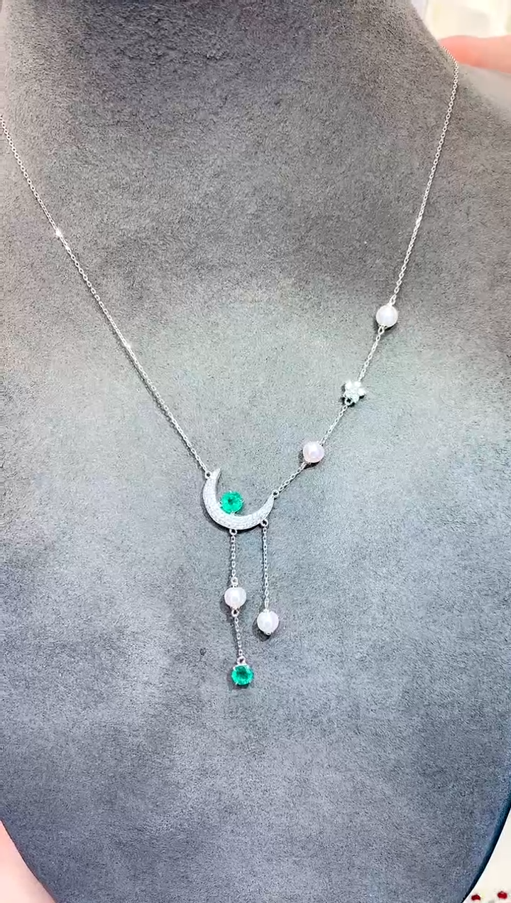 【闪购商品】项链18K金镶嵌祖母绿0.54ct/天然宝石/七天无理由