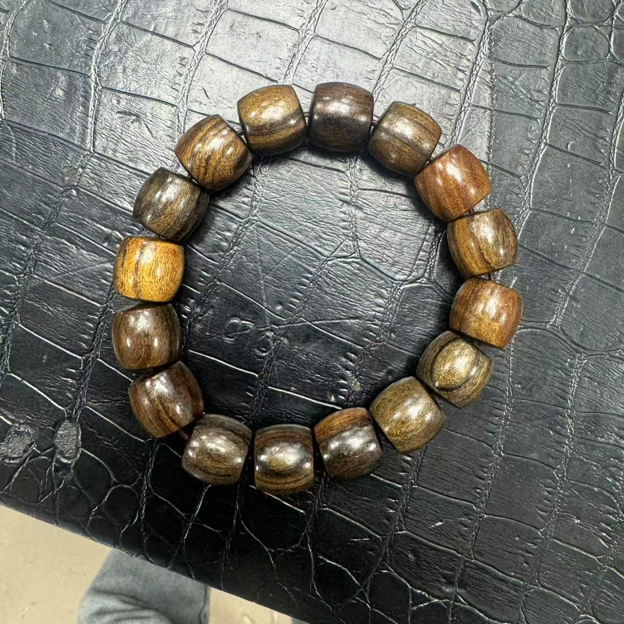 B561印度尼西亚文玩手串15mm