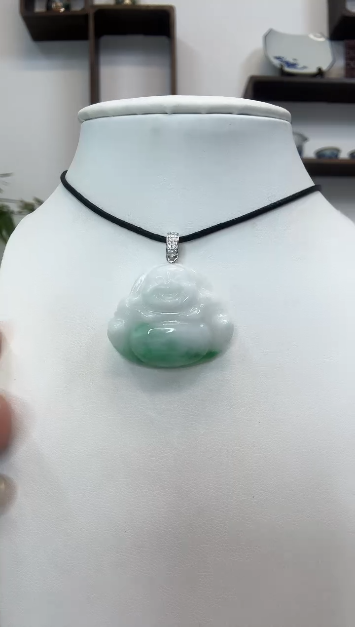 颈饰银S925镶嵌翡翠佛公