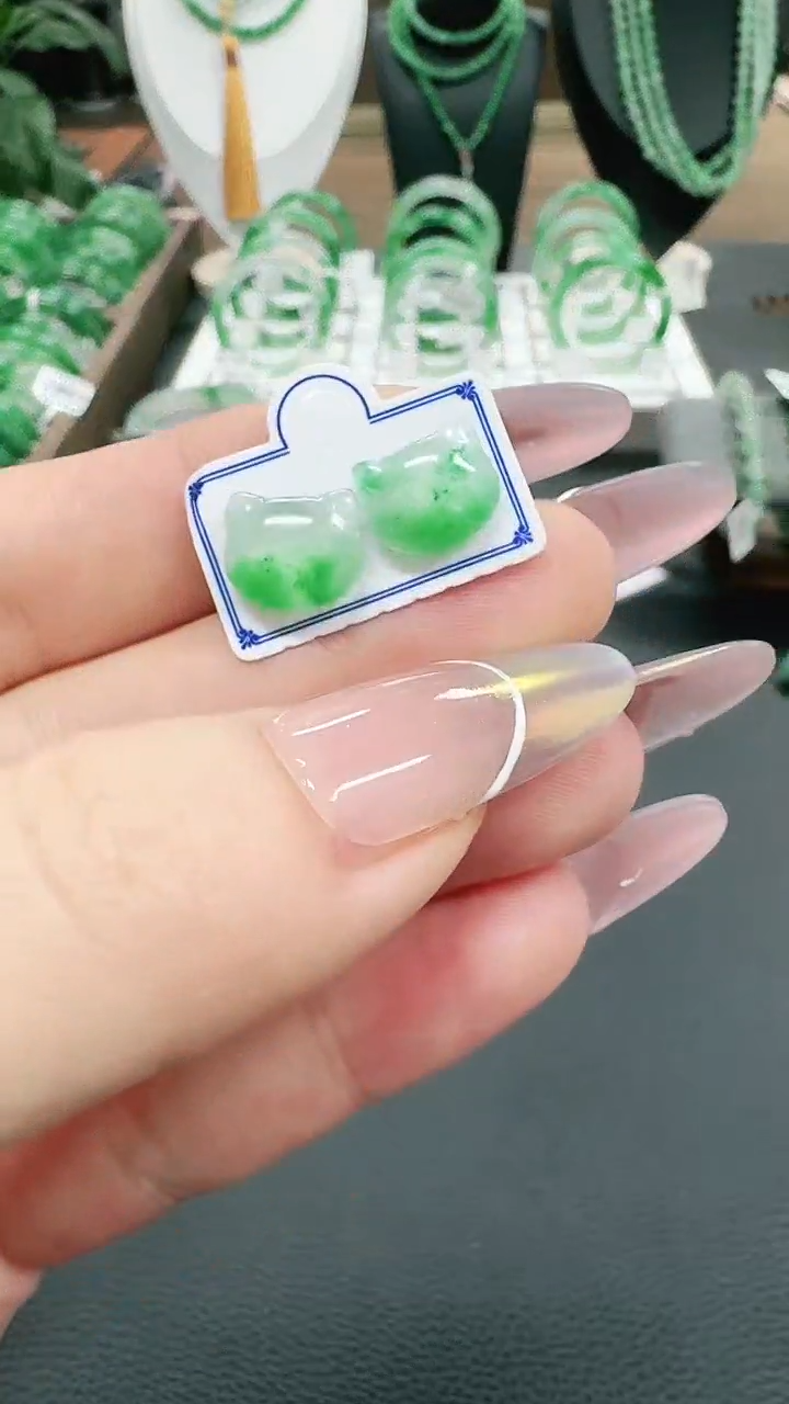 未镶嵌1石英质玉（非洲翠）/1120