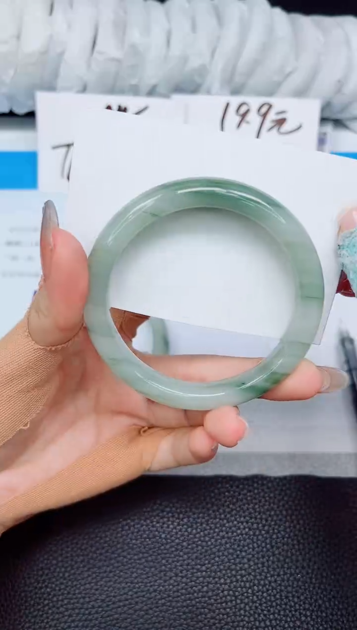 石英质玉手镯未镶嵌A417-58