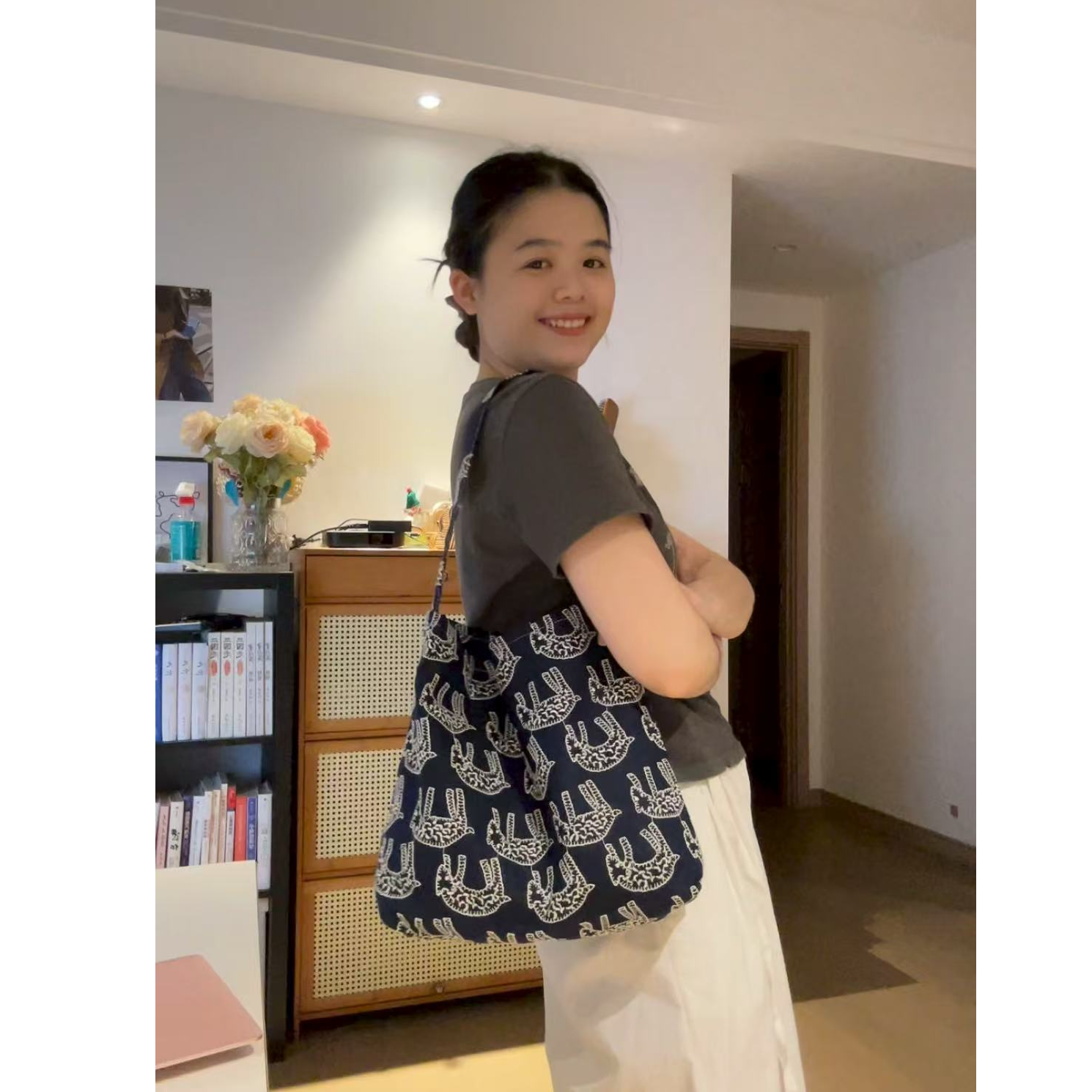 豹子小姐 文艺国风刺绣帆布腋下包单肩女帆布袋复古刺绣手工包