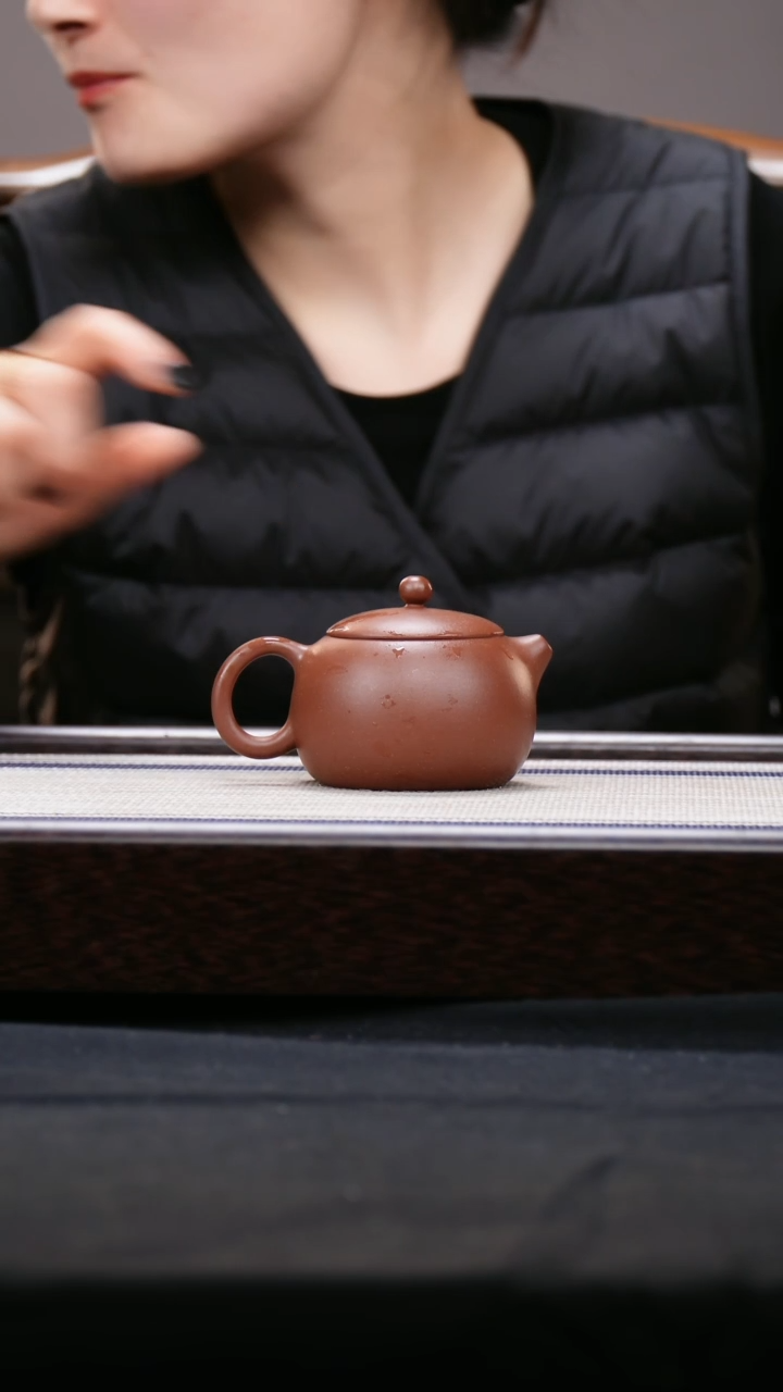【闪购商品】紫砂茶壶梨皮紫泥全手 扁西施壶