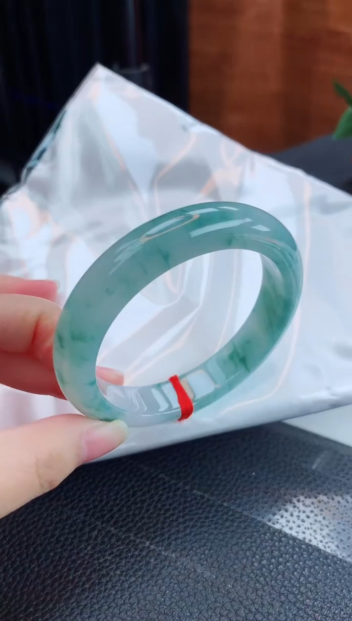 【闪购商品】翡翠手镯未镶嵌缅甸天然翡翠A货手镯