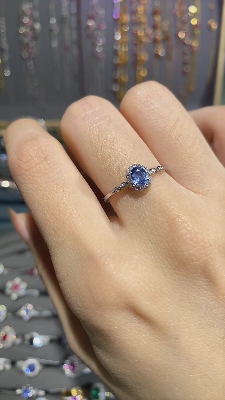 【闪购商品】蓝宝石戒指18K金镶嵌戒指