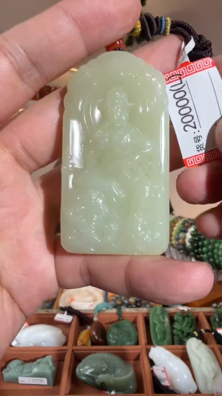 颈饰未镶嵌和田玉L