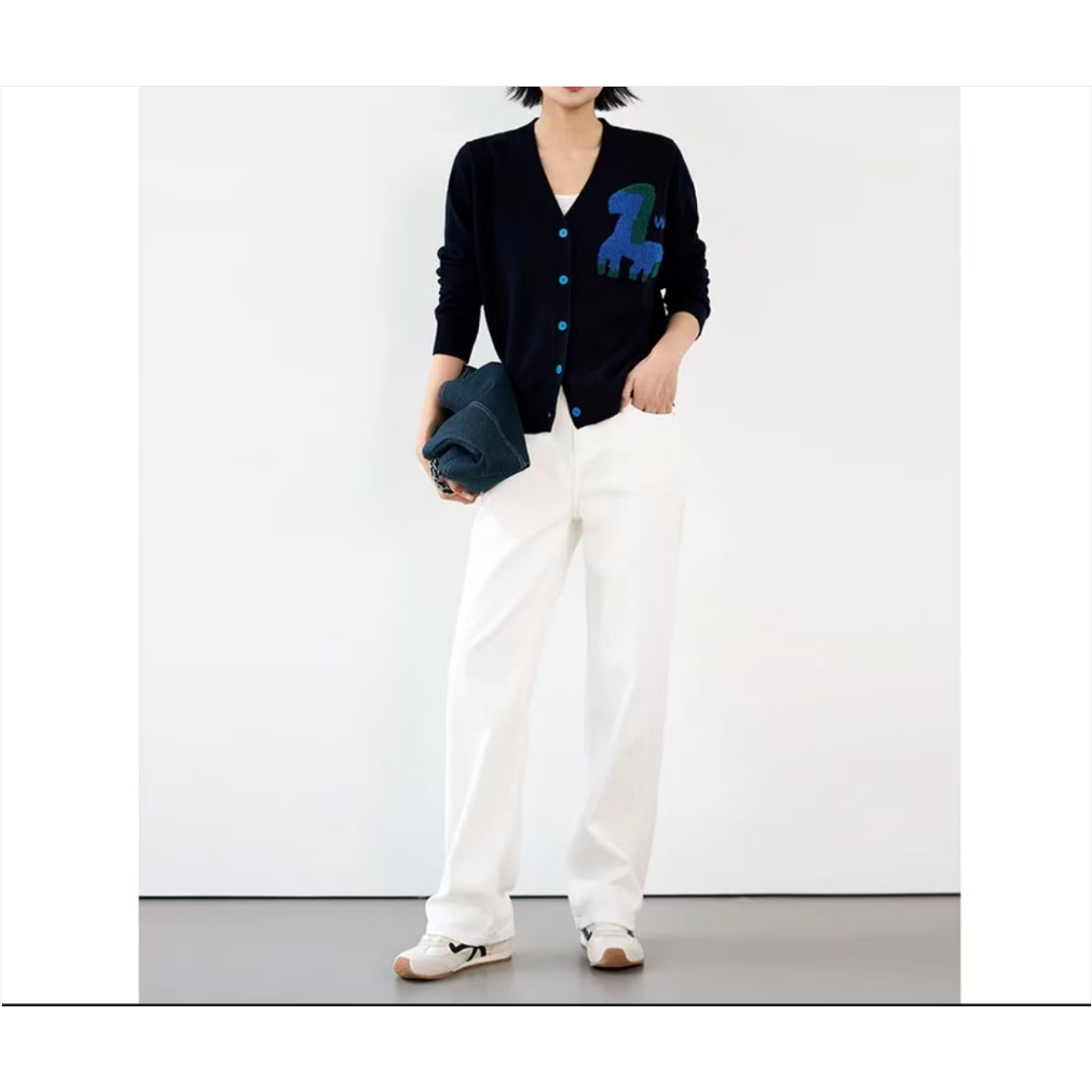 小马儿100%绵羊毛针织开衫V领单排扣百搭25DAK1877