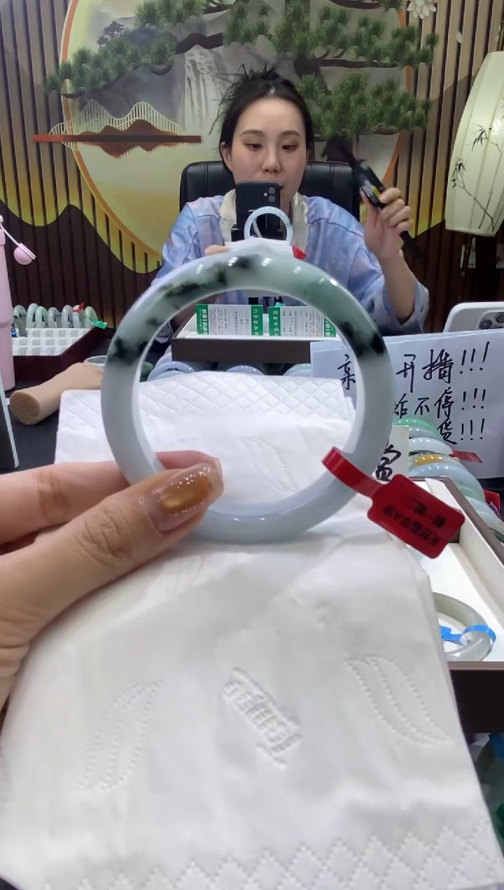 未镶嵌手镯翡翠0004711