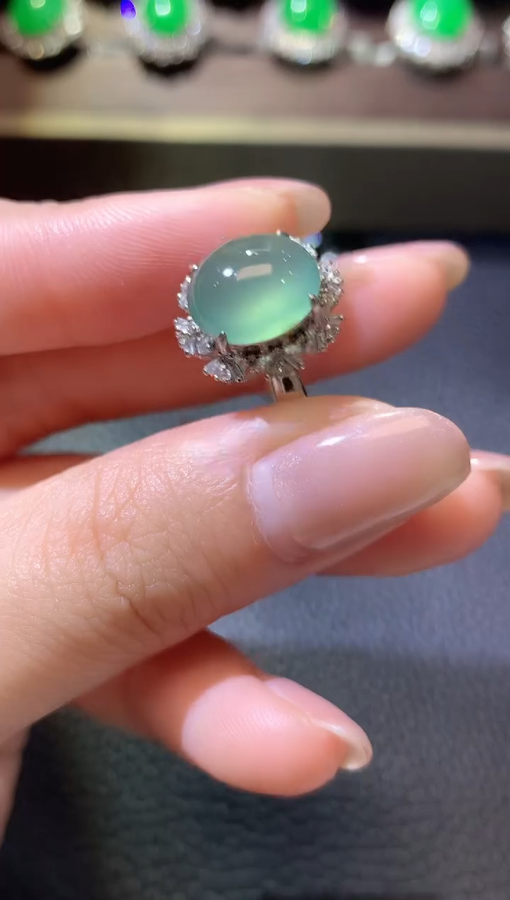 【闪购商品】翡翠戒指18K金镶嵌A35翡翠