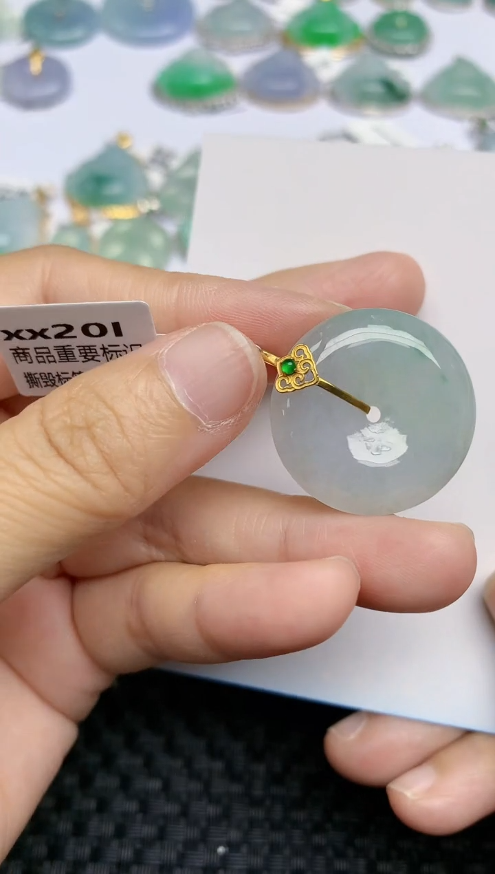 【闪购商品】翡翠挂件18K金镶嵌天然A货翡翠 150