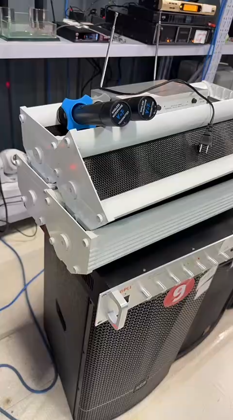 9新4个音柱+话筒+1台功放  一套680米不包邮