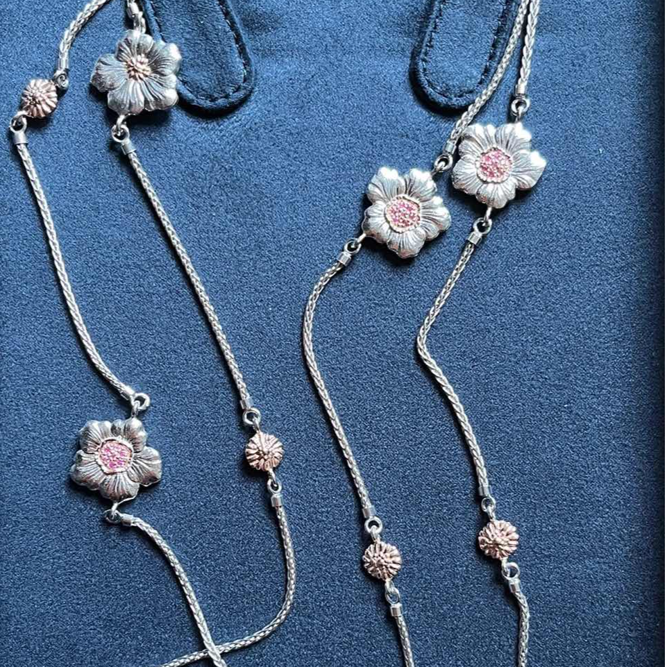 99新 BUCCELLATI/布契拉提 【66特价】BLOSSOMS粉色蓝宝石项链