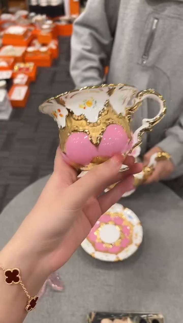 【闪购商品】杯H761--------------