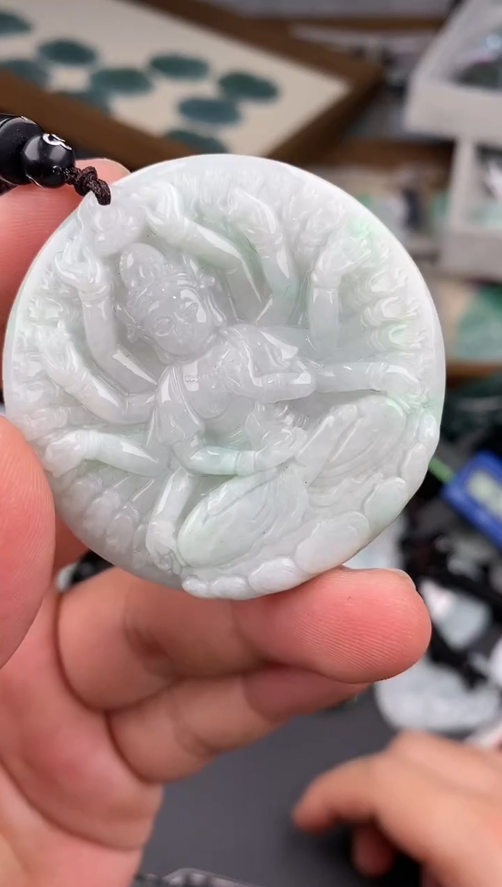 【闪购商品】翡翠颈饰未镶嵌  天然翡翠，一物一图