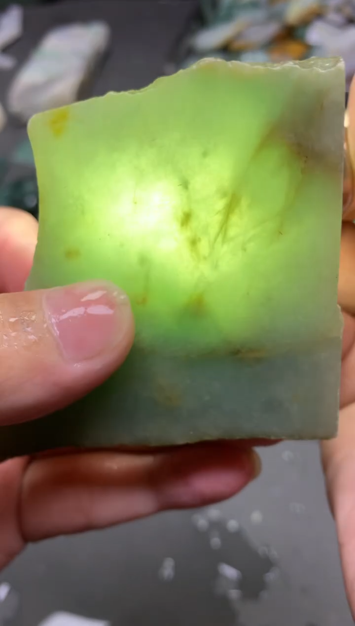 【闪购商品】翡翠颈饰未镶嵌天然缅甸翡翠A货