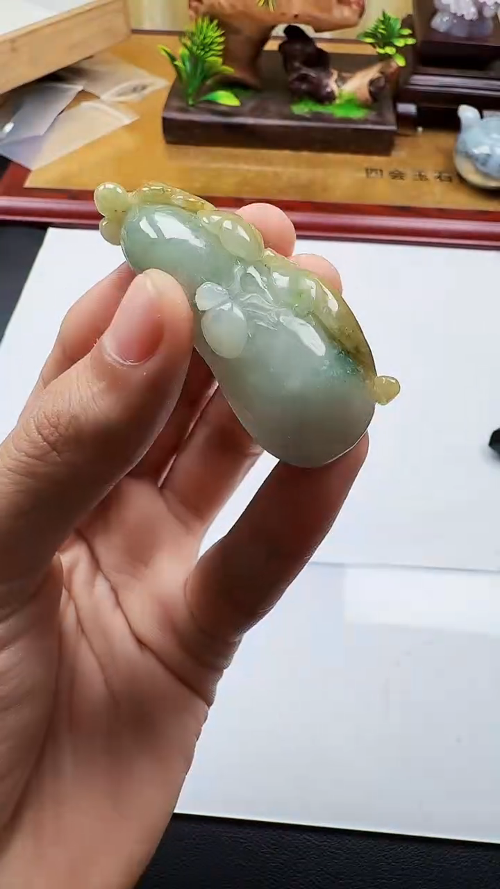 吊坠(不含链)未镶嵌翡翠1