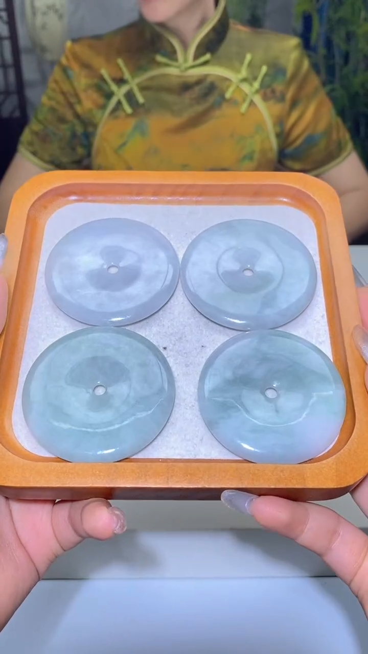 翡翠未镶嵌颈饰多样性发货其一