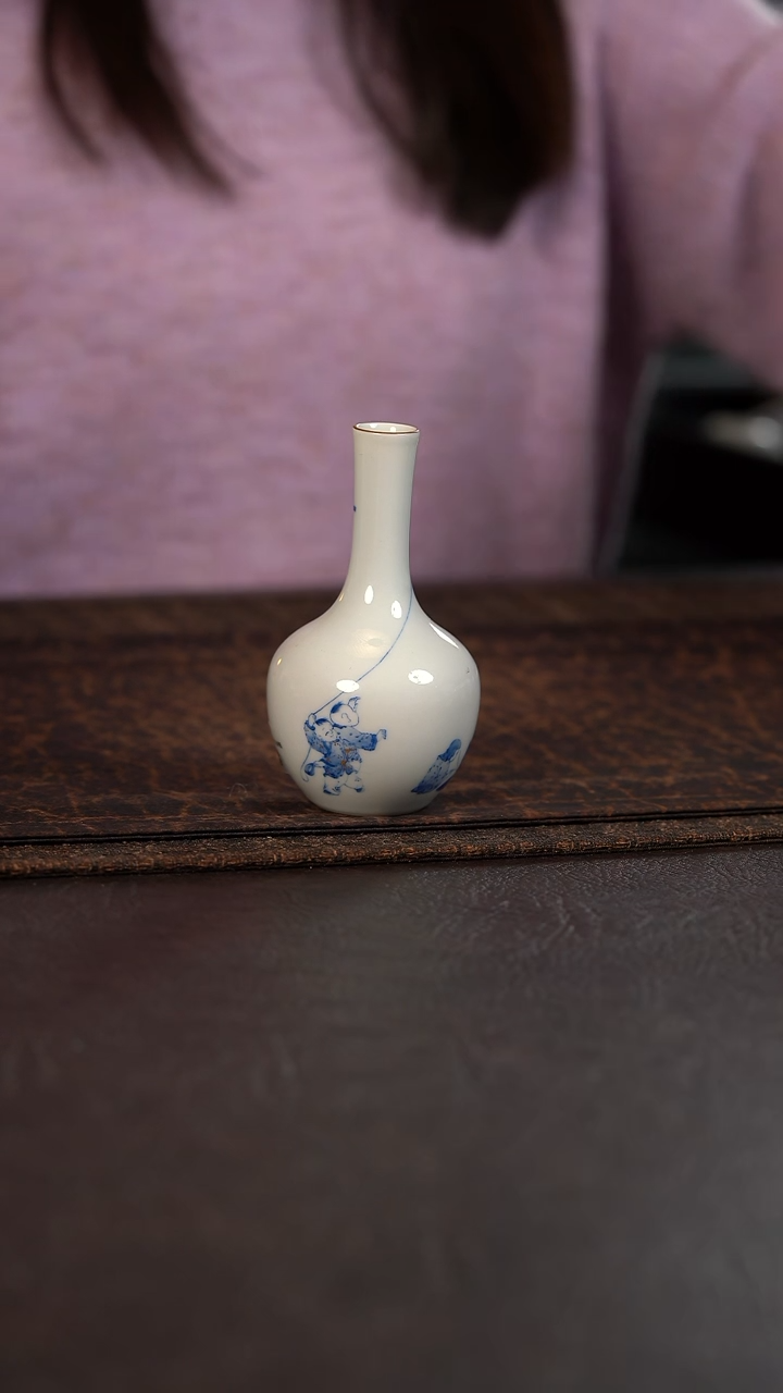 【闪购商品】杯聚澜堂童子放风筝小天球瓶