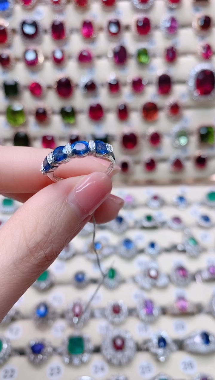 【闪购商品】蓝宝石18K金戒指18K金镶嵌1