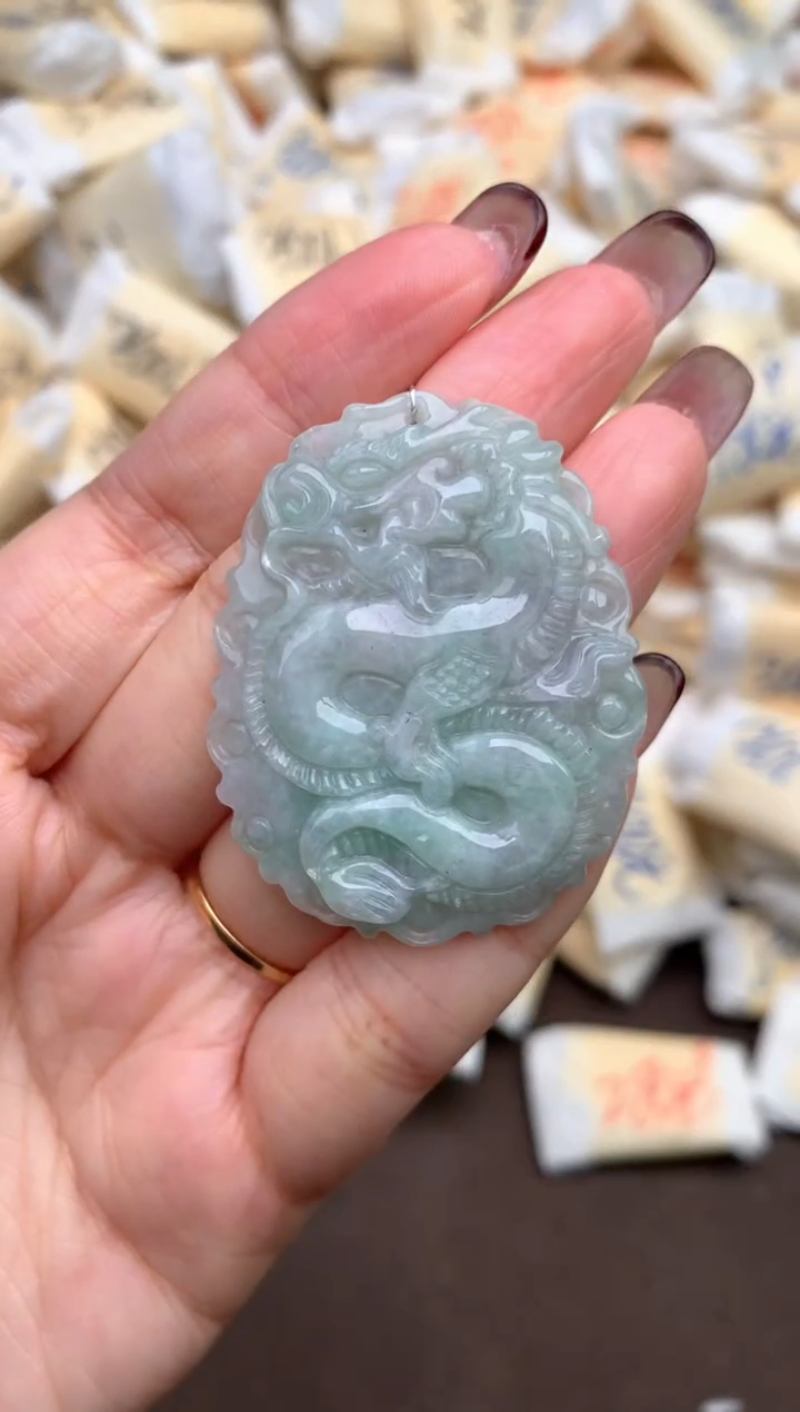 【闪购商品】翡翠挂件未镶嵌—