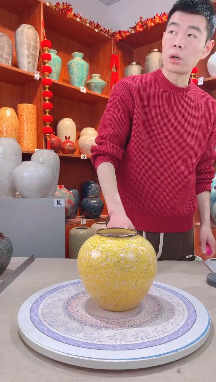 【闪购商品】瓶油菜花 小号  陶瓷花瓶 无花 微瑕