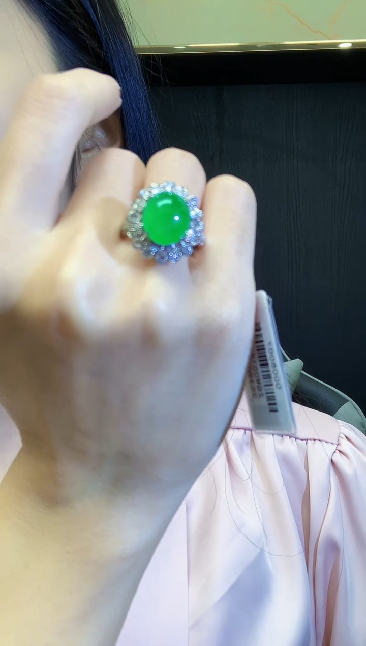 18K金镶嵌戒指翡翠AL