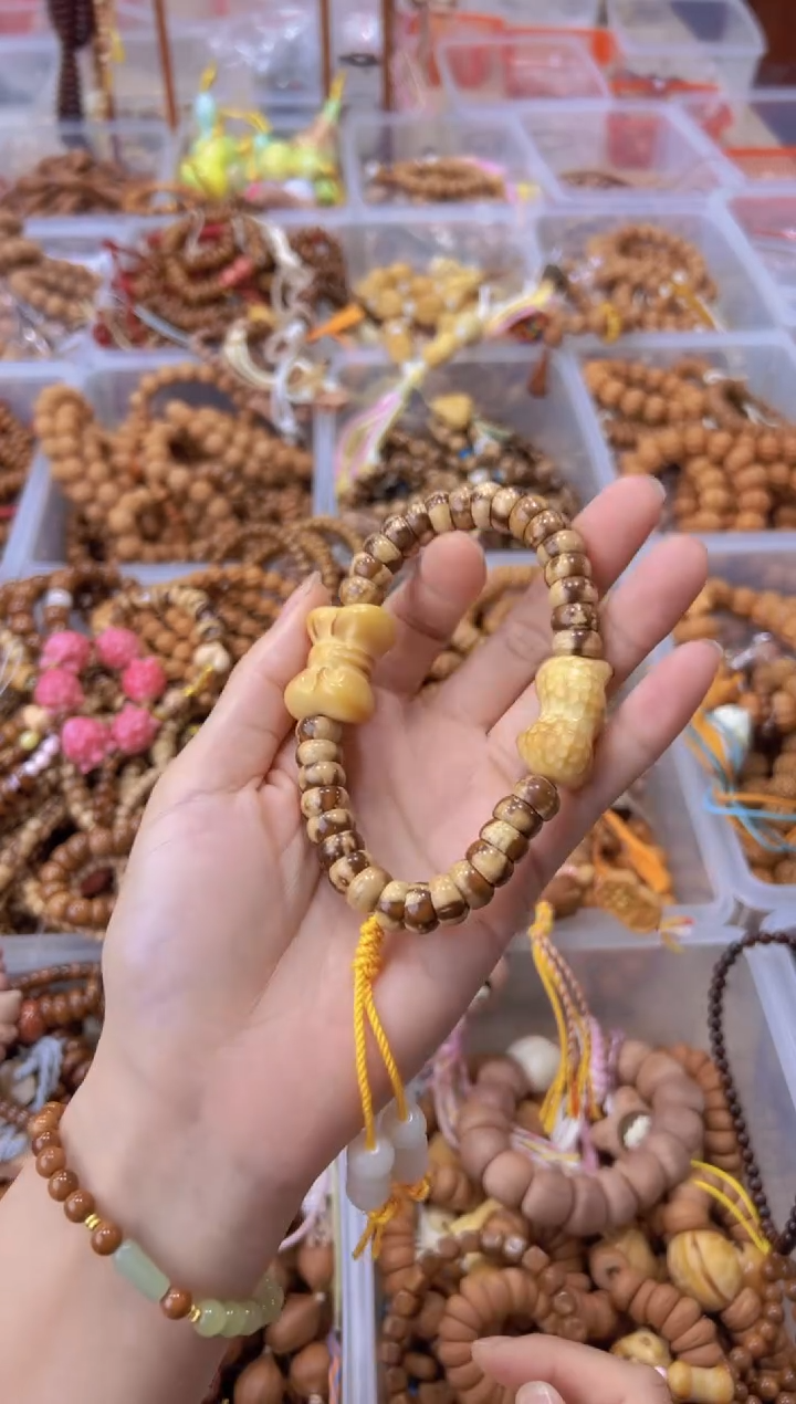 紫金鼠手串卡10.5金饭碗设计款手持