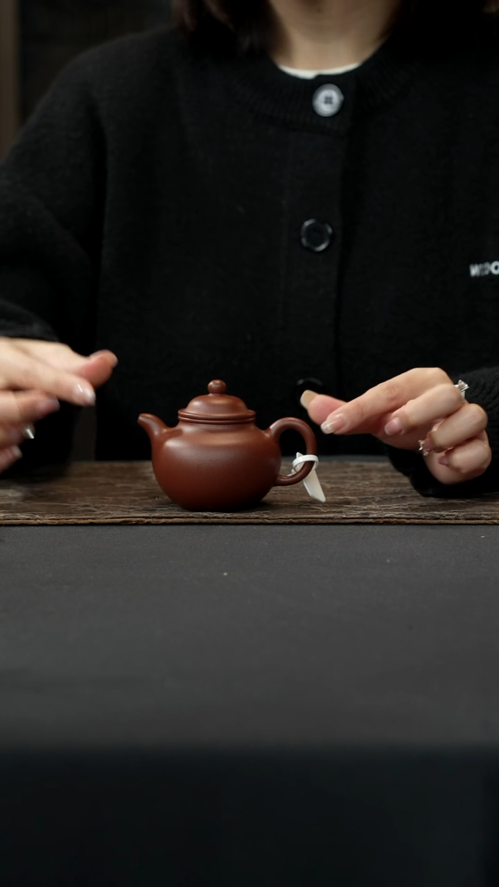 【闪购商品】紫砂茶壶清水泥掇球壶150cc