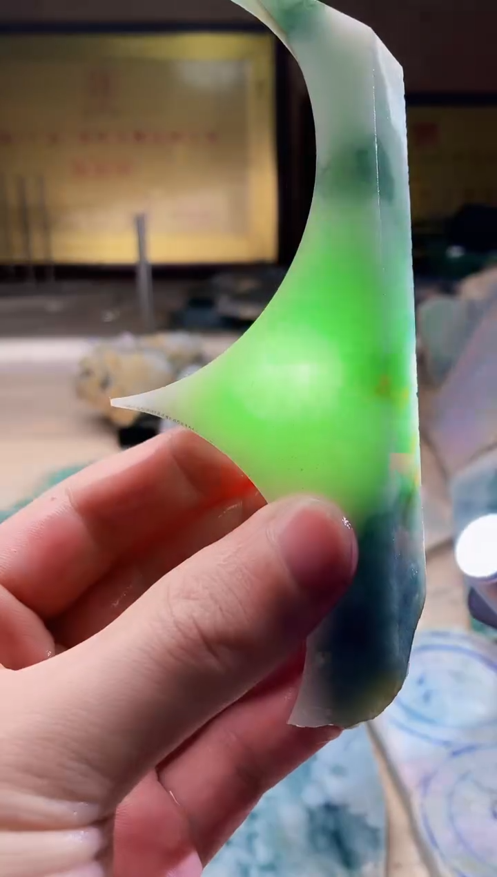 翡翠挂件未镶嵌A货张麦4378