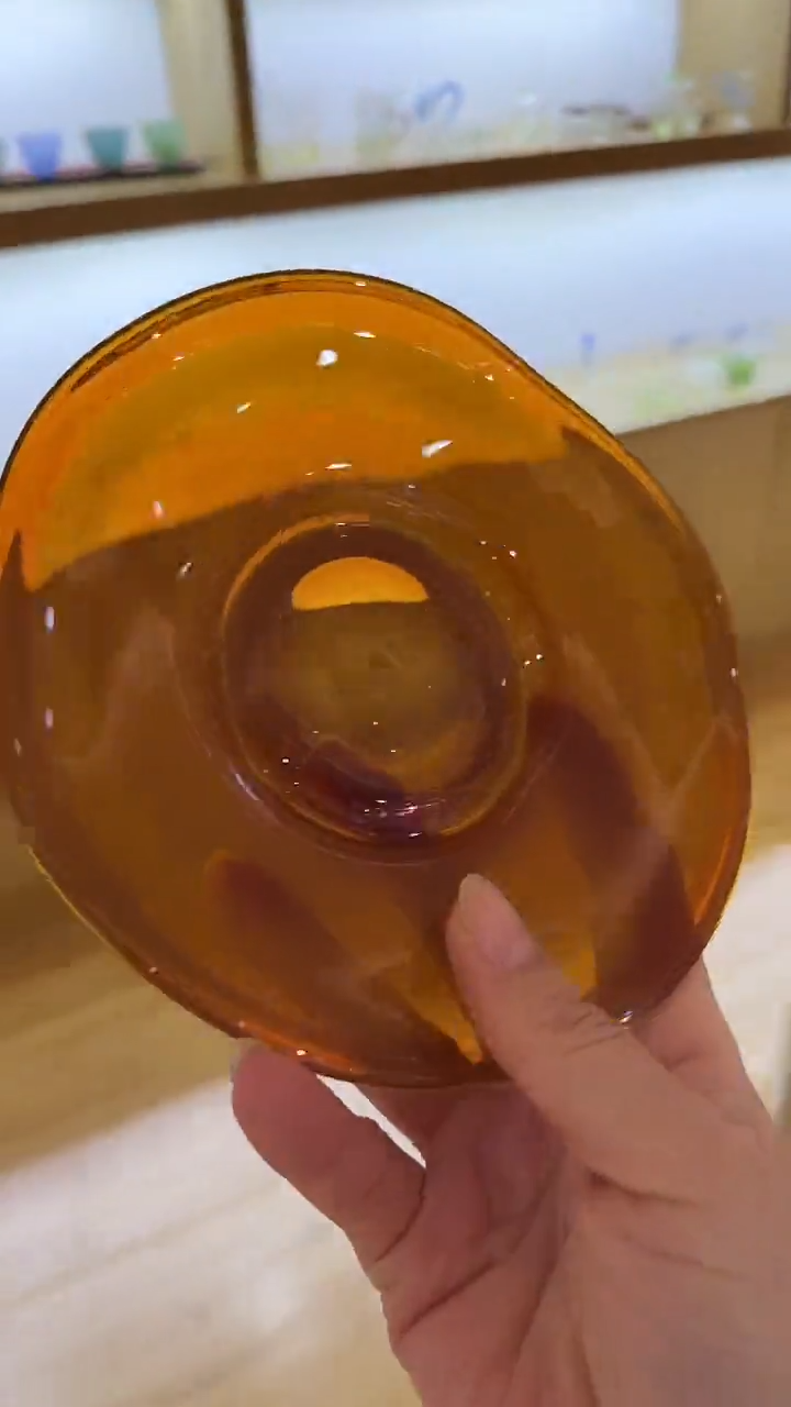 玉见琥珀熏银壶承