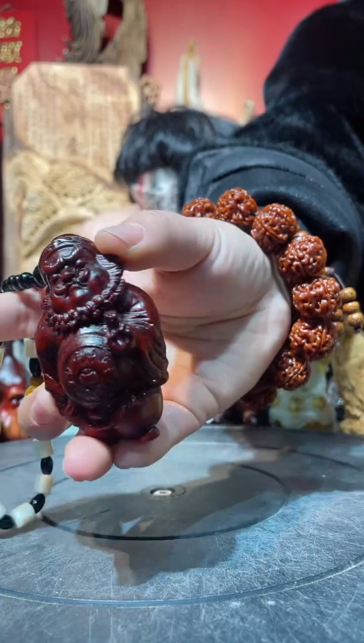 【闪购商品】非洲紫檀（红花梨）其他(直播推荐)     紫檀钟馗