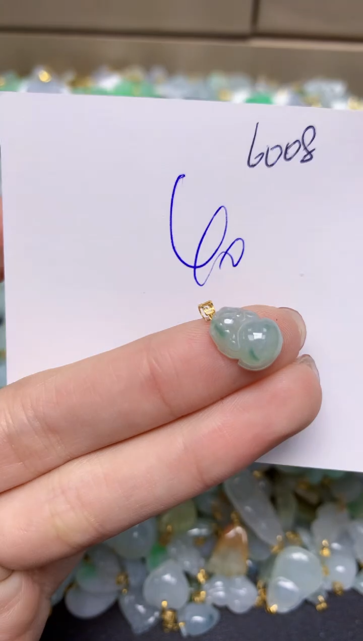 【闪购商品】翡翠颈饰18K金镶嵌天然翡翠A货