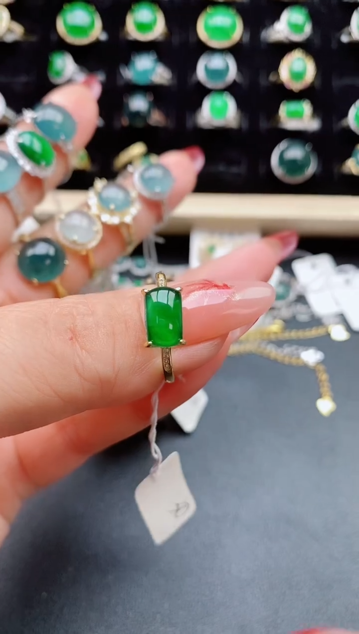 【闪购商品】翡翠戒指银S925镶嵌805085