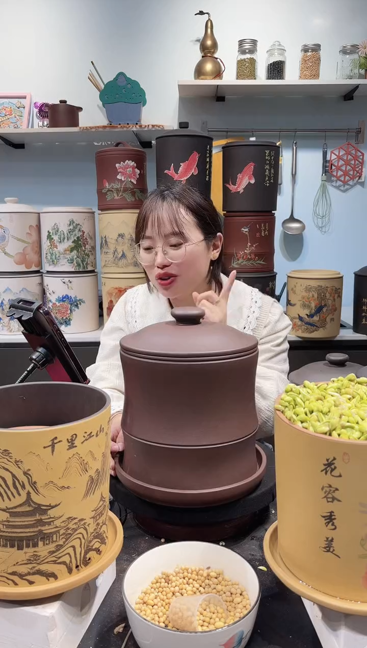 紫砂中式花*妹大号 老紫泥竹节款+紫砂托盘